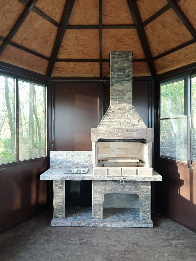 Печь № 14А — Печь барбекю с рабочим столом (фактура под кирпич)