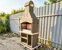 Печь № 12 — Печь барбекю с широкой топкой и полками в дровнице (фактура под кирпич)